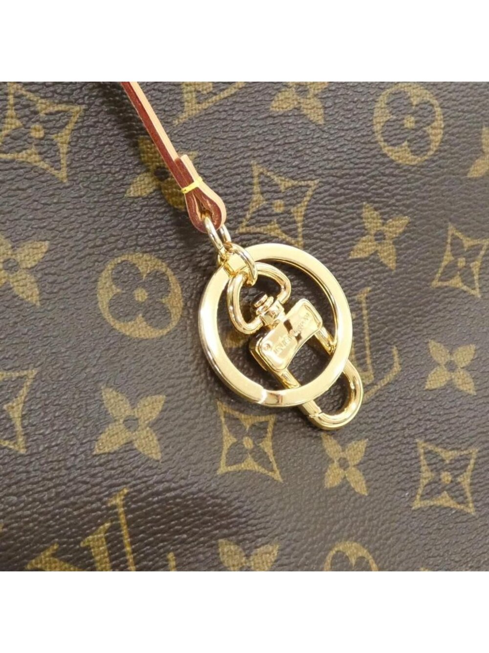 Louis Vuitton Monogram Artsy MM Shoulder Bag - Picture 4 of 6